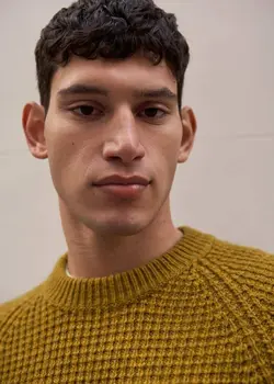 پلیور مردانه زرد منگو