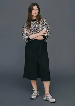 دامن زنانه مشکی منگو