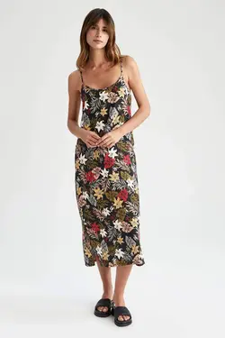 پیراهن بلند طرحدار زنانه