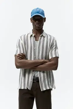 پیراهن آستین کوتاه مردانه سفید تیره زارا