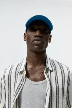 پیراهن آستین کوتاه مردانه سفید تیره زارا