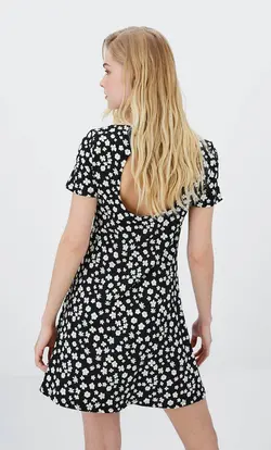 پیراهن کوتاه زنانه مشکی استرادیواریوس