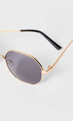 عینک آفتابی زنانه مشکی استرادیواریوس