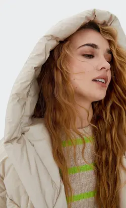 کاپشن پافر زنانه وانیلی استرادیواریوس