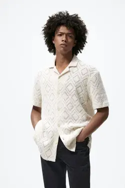 پیراهن آستین کوتاه مردانه سفید تیره زارا