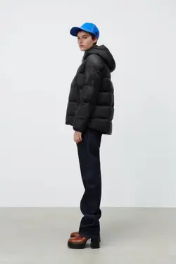 کاپشن پافر کوتاه زنانه مشکی زارا