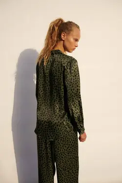 شومیز زنانه خاکی زارا