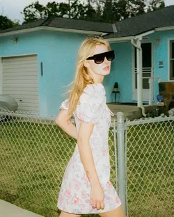 پیراهن کوتاه زنانه سفید تیره زارا