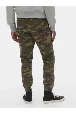 شلوار جاگر طرح ارتشی مردانه گپ ۴۹۶۱۵۷