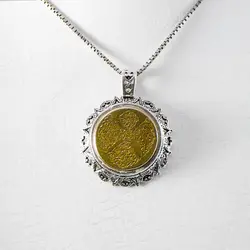 گردنبند حرز امام جواد (ع) نقره طرح دایره‌ای چهارقل + تربت امام حسین (ع)