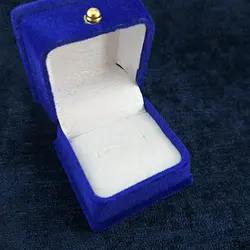 جعبه انگشتر زنانه و مردانه طرح رویال مخملی