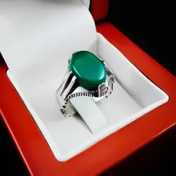 انگشتر عقیق سبز نقره مردانه طرح چهار چنگ اشکان