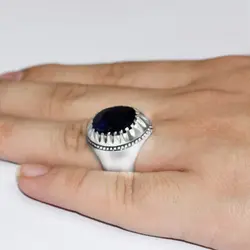 انگشتر یاقوت کبود الماس تراش نقره مردانه دست ساز فاخر طرح فیلی دور چنگ