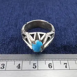 انگشتر نقره مردانه طرح شبکه دور چنگ بزرگ با نگین فیروزه