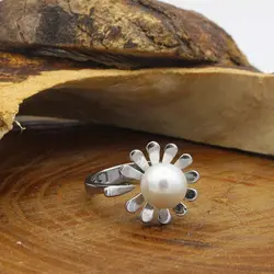 حلقه تک نگین نقره زنانه طرح بابونه