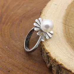 حلقه تک نگین نقره زنانه طرح بابونه