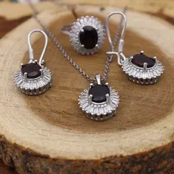 نیم ست گارنت الماس تراش نقره زنانه طرح راویه