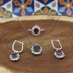 نیم ست گارنت الماس تراش نقره زنانه طرح حمیرا