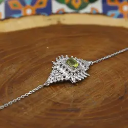 دستبند زبرجد الماس تراش نقره زنانه طرح ارغوان