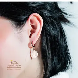 گوشواره سکه ای ملکه مدل رینگی نامتقارن EAR457R0