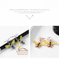 گوشواره میخی فانتزی زنبور EAR283S0