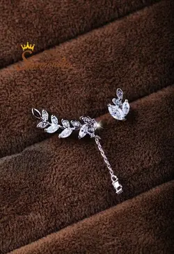 گوشواره  نامتقارن کوتاه بلند طرح گندم با آویر زنجیری کریستال اتریش سیلور کد ۱۱۴۳۵