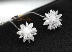 گوشواره آویزی با نگین کریستال برف سیلور کد ۹۶۶۹