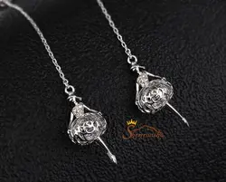 گوشواره آویزی با نگین کریستال سیلور کد ۹۶۶۸