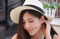 گوشواره روی گوشی طرح ستاره نگین اتریش سیلور کد ۹۶۶۶