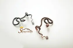 گوشواره بلوتوثی کلیپسی طرح مار بلک سیلور کد ۷۸۳۵