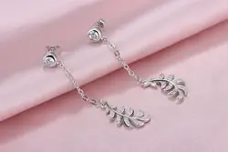 گوشواره مدل آویزی بلند زنجیری طرح برگ با نگین زیرکُنیا - سیلور کد ۶۴۶۰