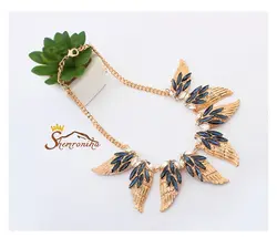 گردنبند طلایی هندی با آویز بال Angel اکریلیک کد ۶۵۲۳