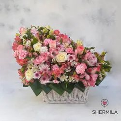 سبد گل ارغوان