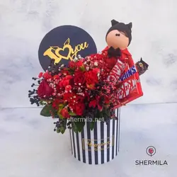 باکس گل و شکلات آناهید