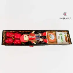 باکس گل و شکلات آوین