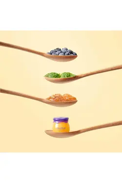 بالم لب مرطوب کننده قوی با عصاره زغال اخته فرودیا Frudia