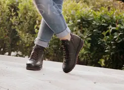 نیم بوت زنانه چرمی کد 1945 2616