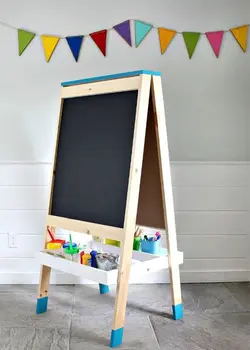 تخته سیاه و وایت برد پایه دار دو طرفه تمام چوبی با کیفیت عالی و محفظه مخصوص ماژیک و گچ و لوازم تحریر --- هینیم تویز