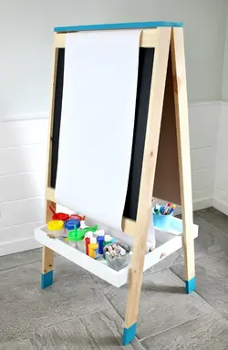 تخته سیاه و وایت برد پایه دار دو طرفه تمام چوبی با کیفیت عالی و محفظه مخصوص ماژیک و گچ و لوازم تحریر --- هینیم تویز