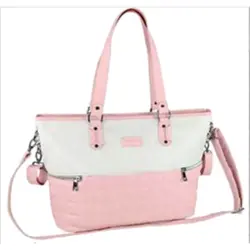 ساک لوازم مایورال چرم طبیعی اصل اسپانیا با زیرانداز تعویض و جای لوازم نوزادی  رنگ سفید صورتی چرم مایورال mayoral