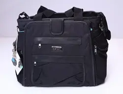 ساک لوازم نوزادی کالن کام امریکا رنگ مشکی با زیرانداز تعویض و بند سردوشی و محفظه مخصوص لوازم نوزاد  kalencom - بارنی