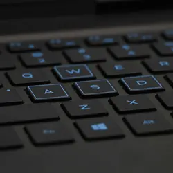 لپ تاپ DELL G7 7588