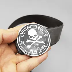 کمربند اسکلتی طرح فیلیپ پلین مدل Silver-Pirate رنگ طوسی کد Phs-621d6