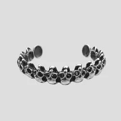 دستبند اسکلتی نگین دار استیل مدل 14Skulls کد Njd-217d4