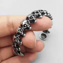 دستبند اسکلتی نگین دار استیل مدل 14Skulls کد Njd-217d4