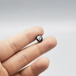 پیرسینگ مگنتی اسکلتی گوش طرح دزدان دریایی کد Prpm501