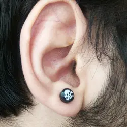 پیرسینگ مگنتی اسکلتی گوش طرح دزدان دریایی کد Prpm501