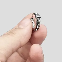 پیرسینگ اسکلت مدل Skull &amp; Spikes کد Hsn-304d7