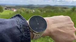 ساعت ورزشی پلار مدل Vantage M2