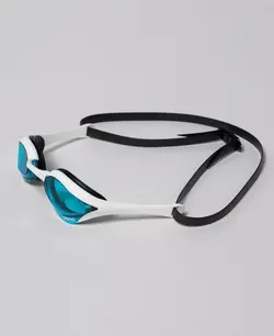 عینک شنا ارنا مدل  Cobra Ultra Swipe